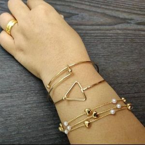 Bracelets (never worn)